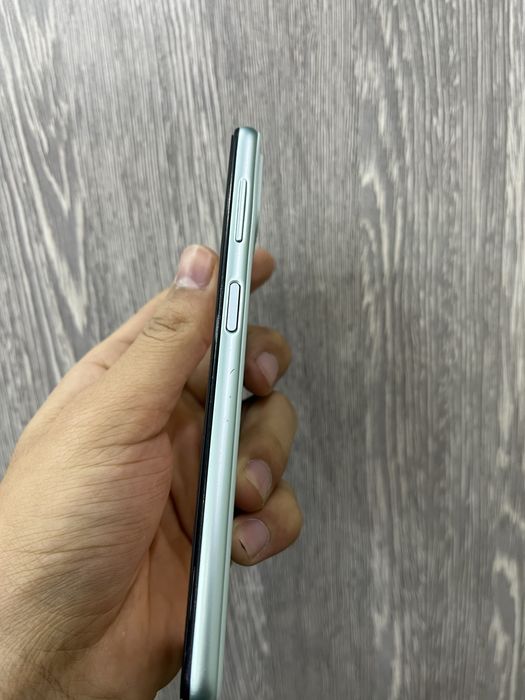 SAMSUNG A22 64GB.         .