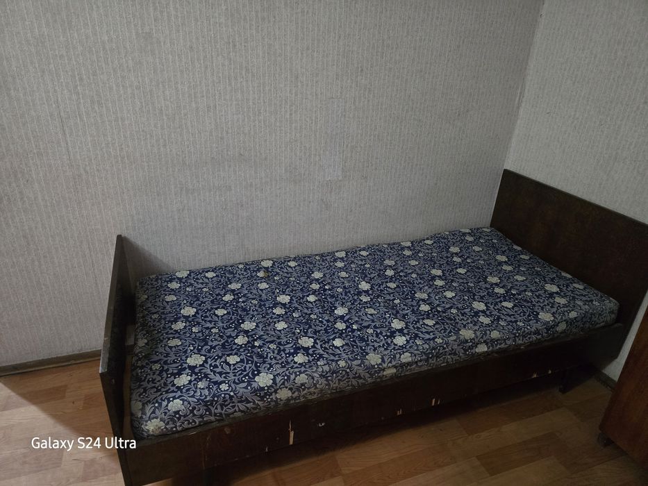 Продаётся кровать