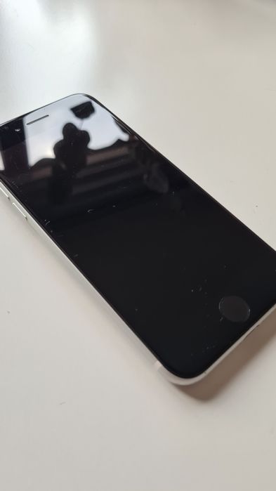 iPhone SE 2 (2020) 64GB