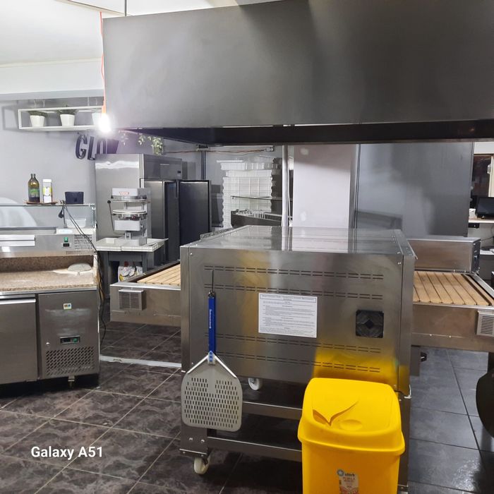 Inchiriez/Vand afacere pizzerie complet echipata