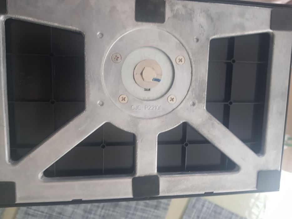 WideScreen Dell P2210f
Monitoare LCD 22 inci wide Dell P2210f
22 inci