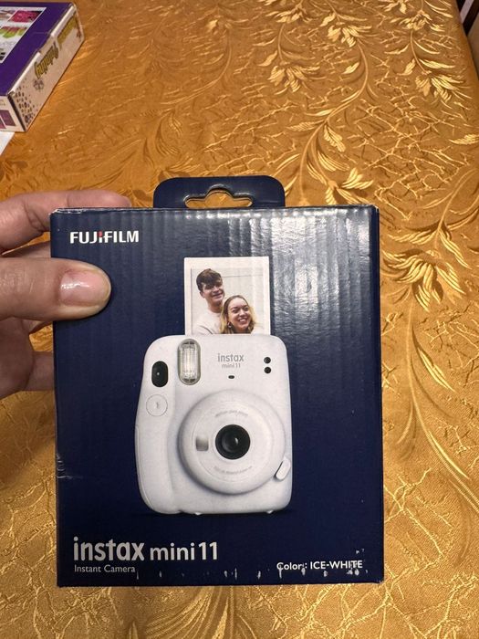 Продам Инстакс (Fuji)