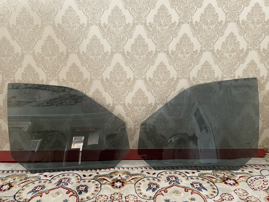 Заводские тонированные стекла на приору