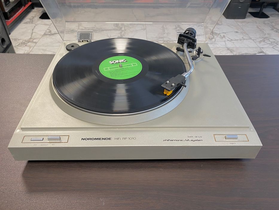 Грамофон Nordmende Made in Germany