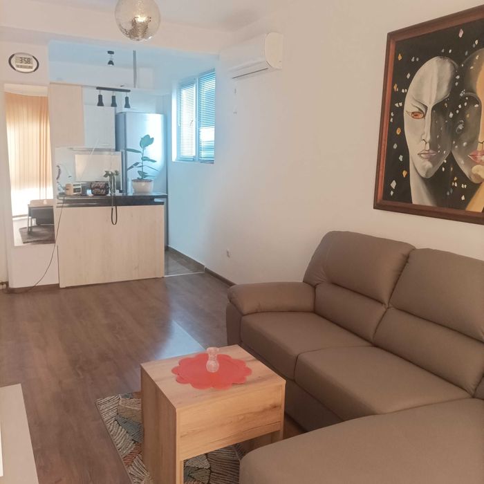 Продава се Едностаен апартамент в Стара Загора, Център - 45 кв.м за 1304 €/кв.м - Снимка #12