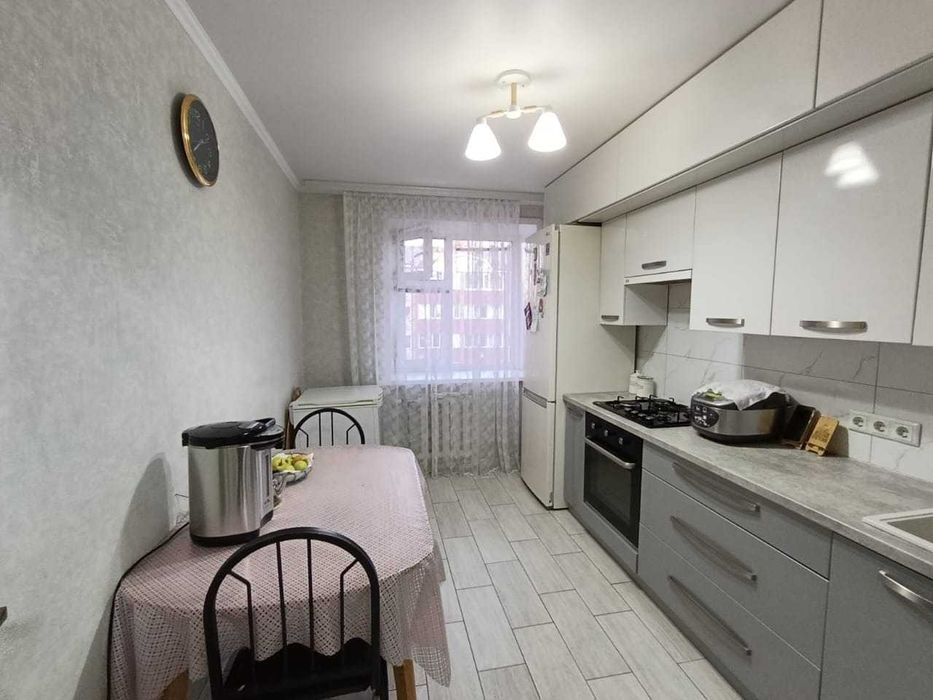 Продам 2-х ком. квартиру в районе Береке