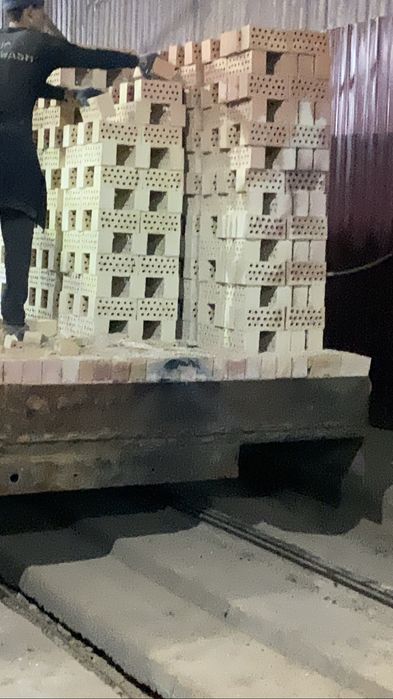 Sfatli pishgan g’isht -arzon narxlarda yetkazib beramiz