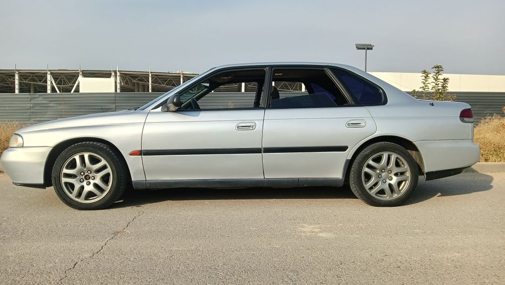 Субару Легаси. Продам авто.