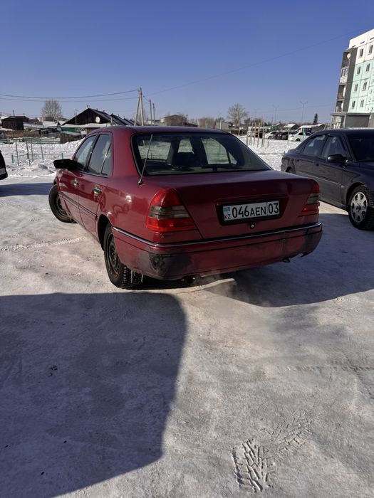 Продам mercedes c180