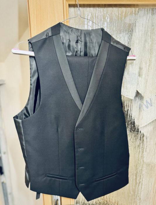 Costum de mire negru