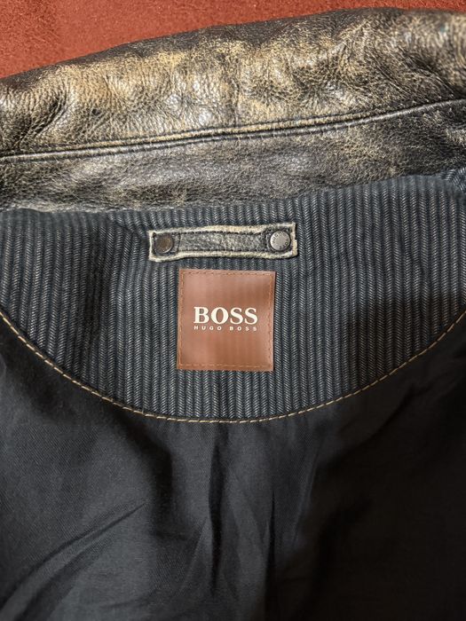 BOSS Кожено яке