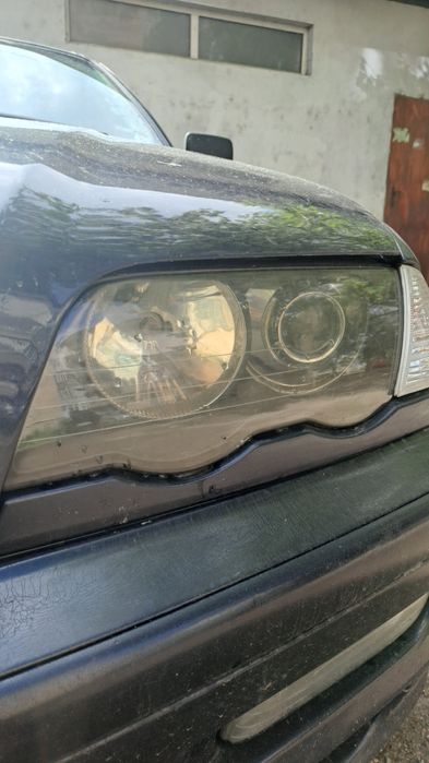 Bmwe46 фарове ксенон 100€