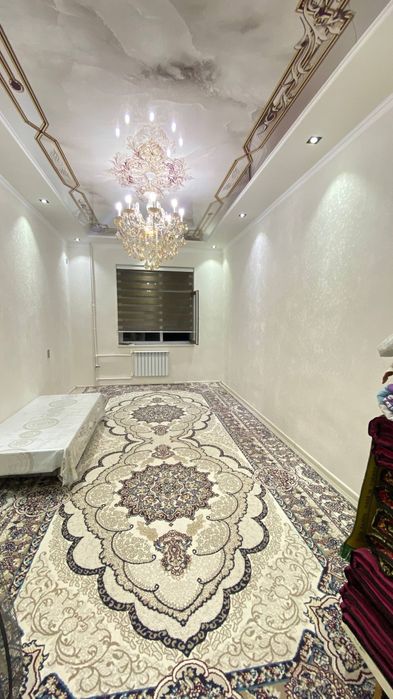 22-maktab oldida 3xonali yangi dom 5etaj 146v dom mahbut Tarobiy