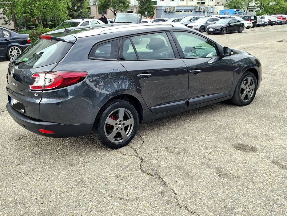 RENAULT Megane 2012 — imagine 3