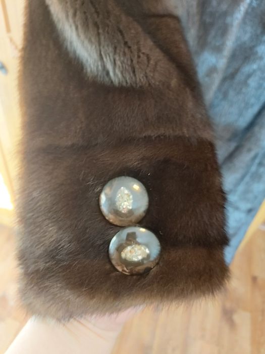 Срочно продам шуба норковая