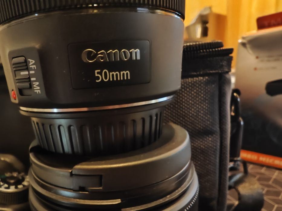 Canon EOS 80D + 18-135mm Nano USM + 50mm + accesorii