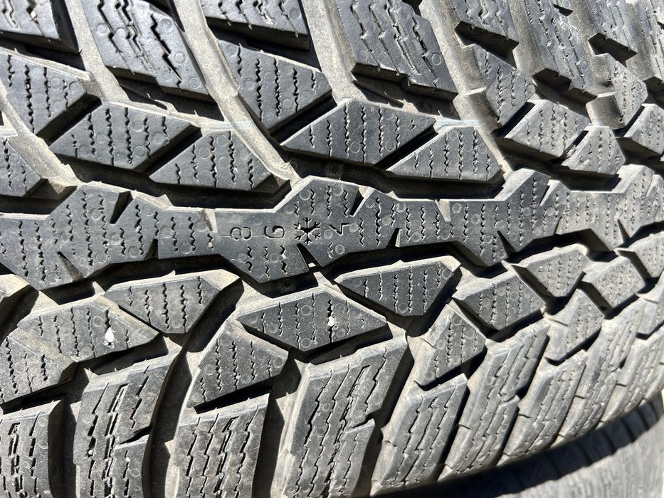 216 60 17 Nokian MS stare ca noj