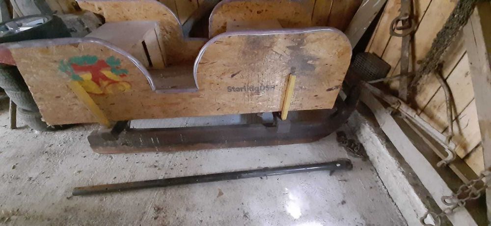 Vand sanie pentru cai sau cu protap pentru tractiune auto