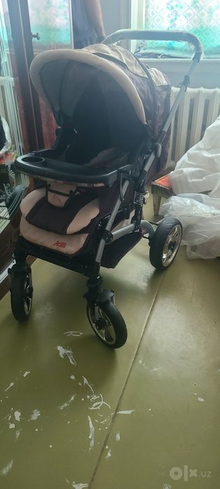 Болалар каляскаси сотилади янги