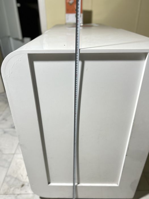 Стол для зоны ресепшен