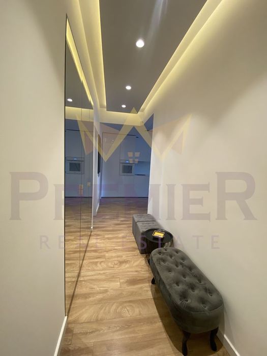 Дава се под наем Двустаен апартамент в София, Център - 60 кв.м за 1196.97 € - Снимка #11