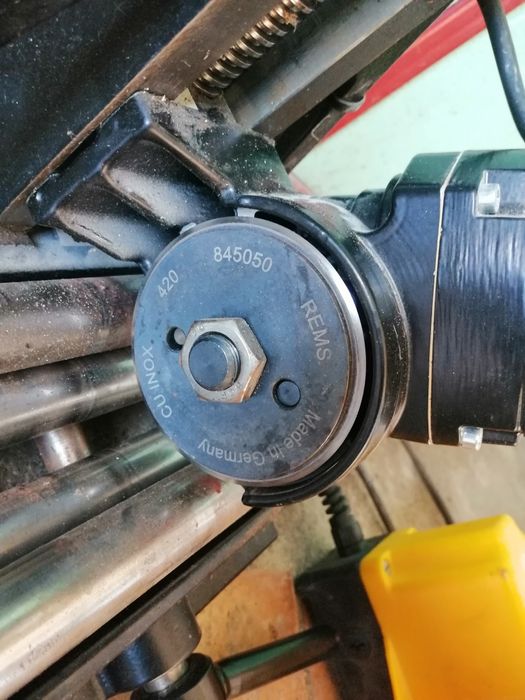 Акумулаторен тръборез Rems cento