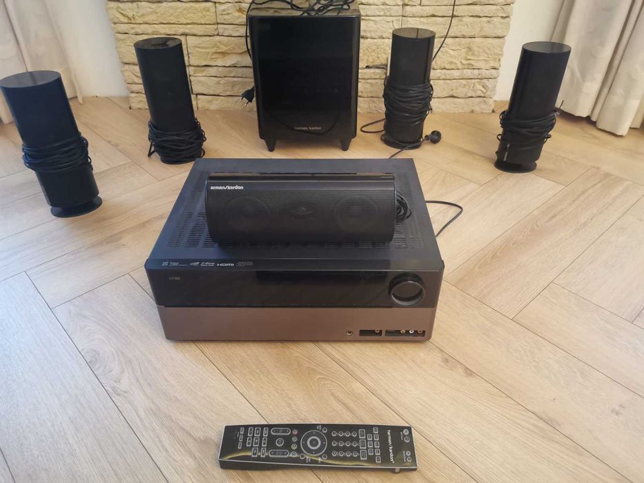 Harmon Kardon усилвател музикална система