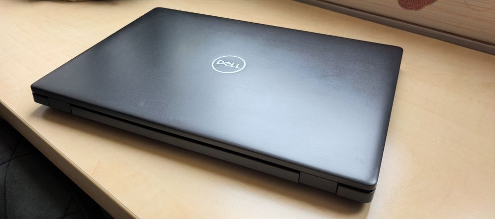 Laptop Dell Latitude 5401_i5-9300H_16GB DDR4_512GB SSD_14"IPS (ca NOU)