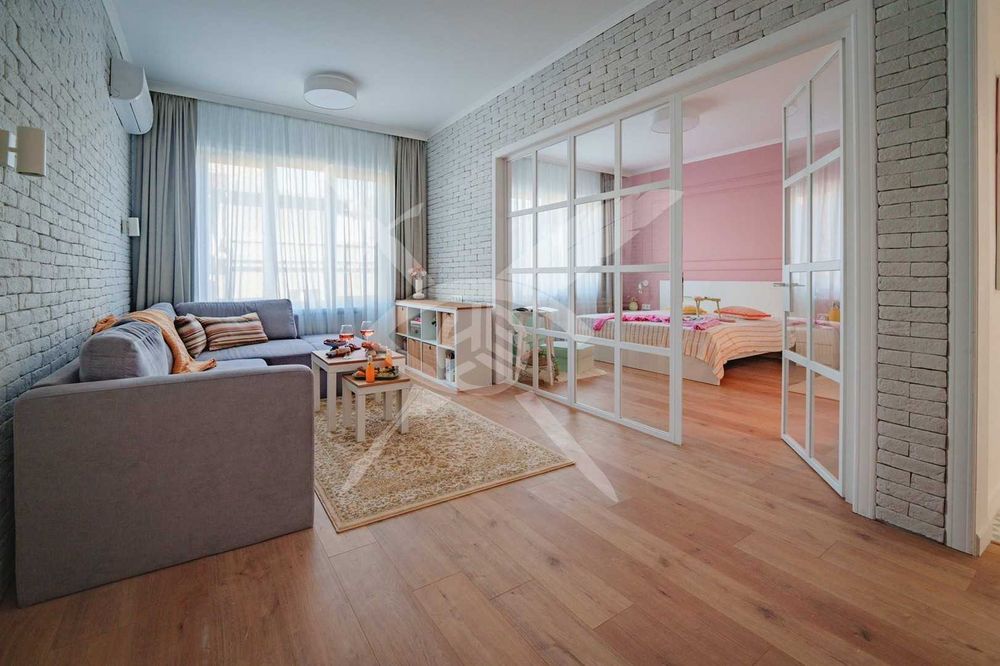 Продава се Многостаен апартамент в София, Център - 111 кв.м за 2642 €/кв.м - Снимка #4