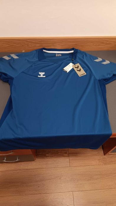 Tricou Hummel Beecool