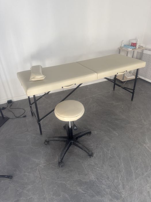 Парикмахерское кресло