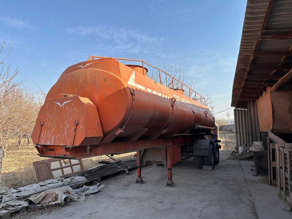 Прицеп бочка в идеальном состоянии