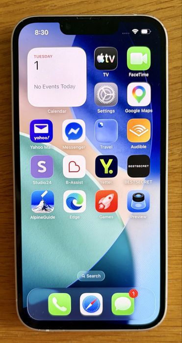 iPhone 13 с  батерия 100%