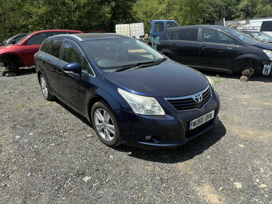НА ЧАСТИ  Toyota Avensis T27 2. 0 D-4D 2010г
