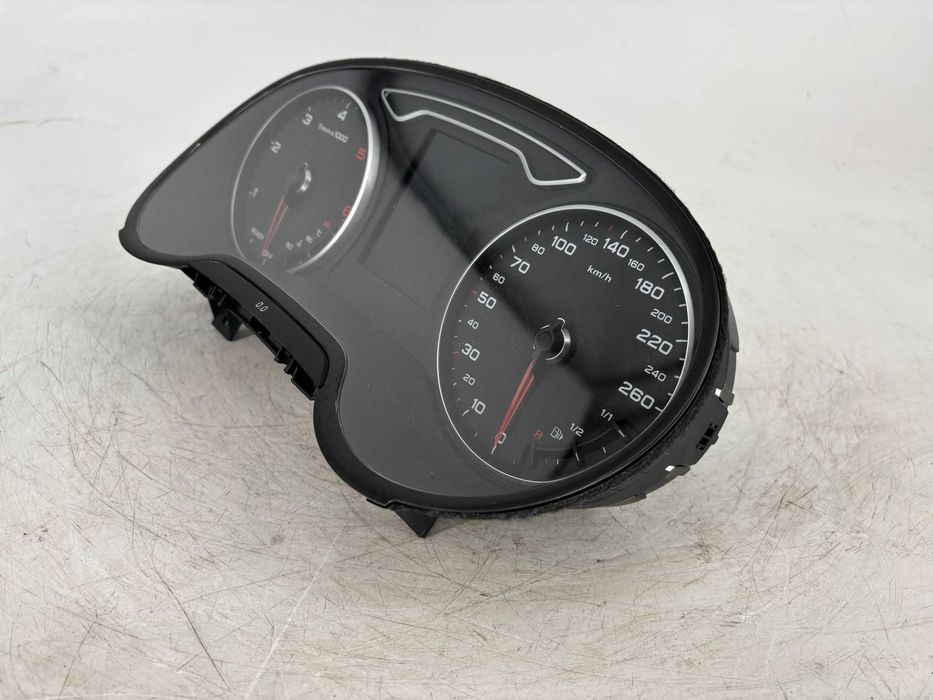 Ceasuri de bord Audi A3 8P an 2017 2.0 tdi  cod 8v0920