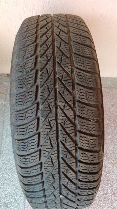Jante 4x100 15” cu anvelope iarna