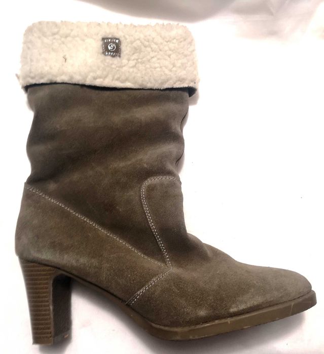 Vand cizme de dama, imblanite, din piele, crem-bej, marimea 41, noi