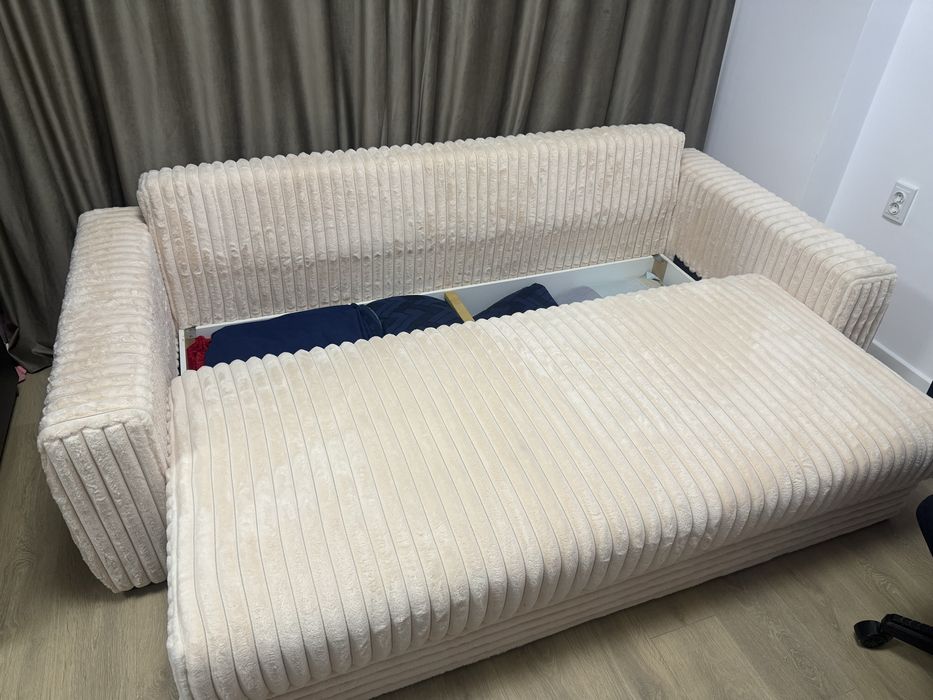 Canapea extensibila 235x105 somon, ca noua impecabila, lada depozitare