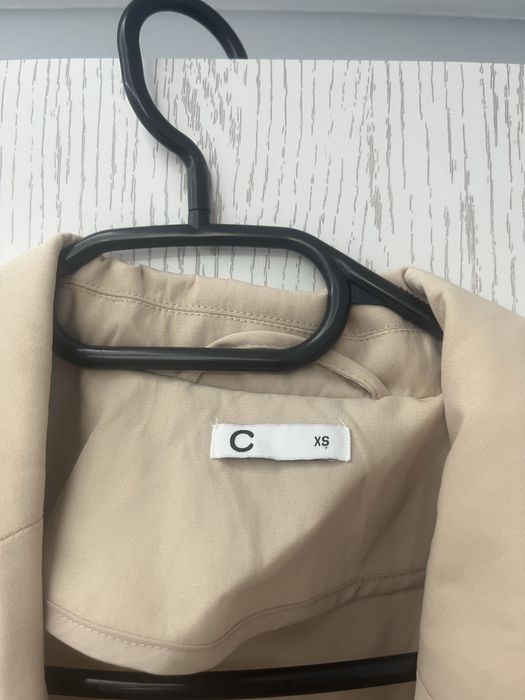 Тънко палто ХС размер