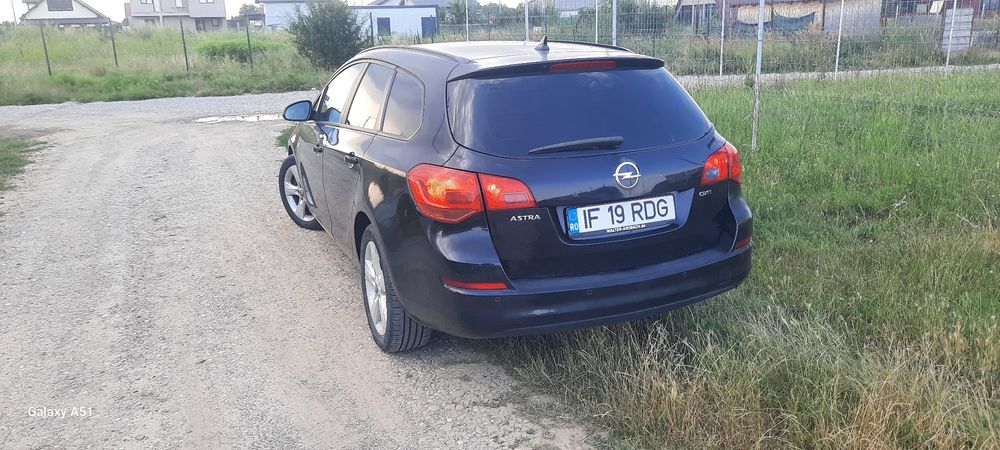 OPEL Astra 2011 — imagine 2