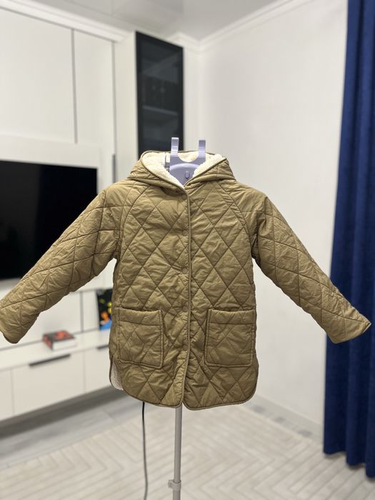 Продам детскую куртку