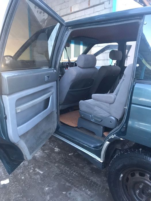 Продам машину Мазда МПВ