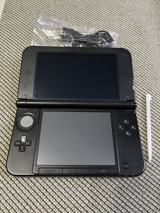 3DS modat cu card de 64gb