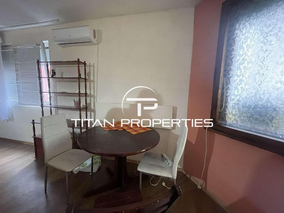 Дава се под наем Едностаен апартамент в Варна, Завод Дружба - 40 кв.м за 325 € - Снимка #2