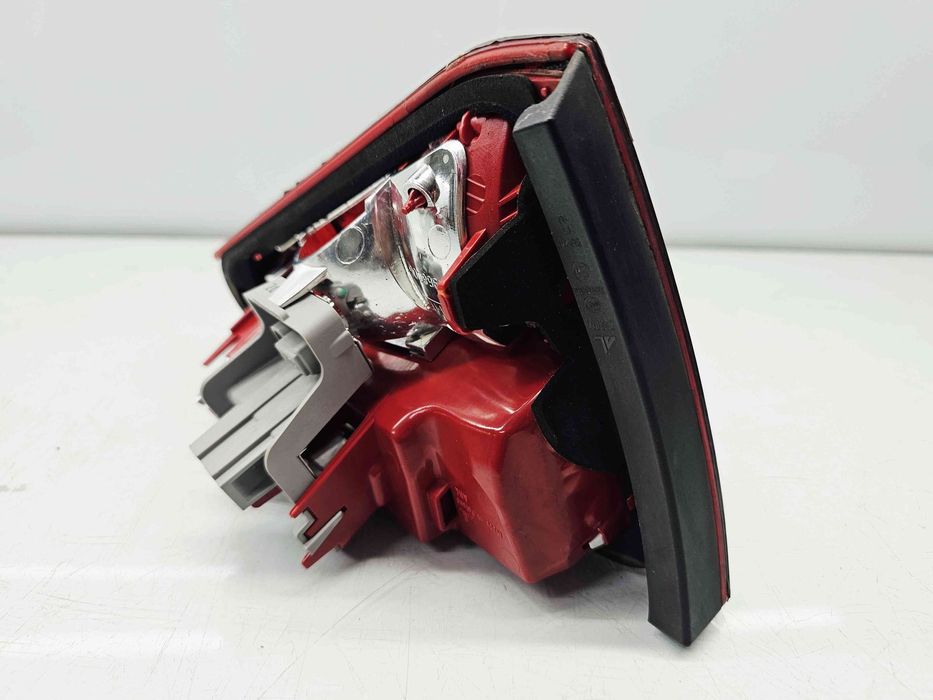 Stop haion dreapta Audi A4 (8K5, B8) Avant [Fabr 2008-2015] 8K9945094