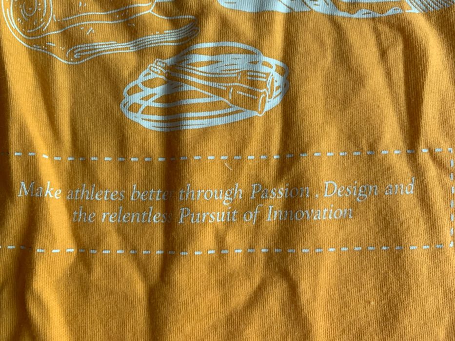 Under Armour • USA