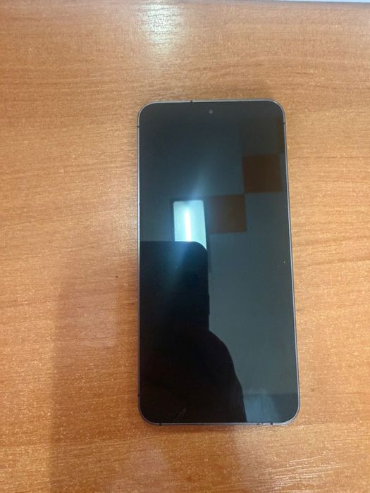 Продаётся телефон