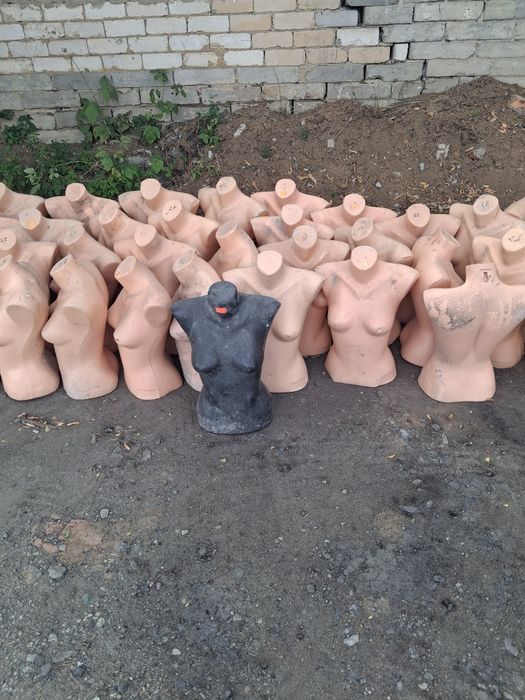 Манекены полутел,