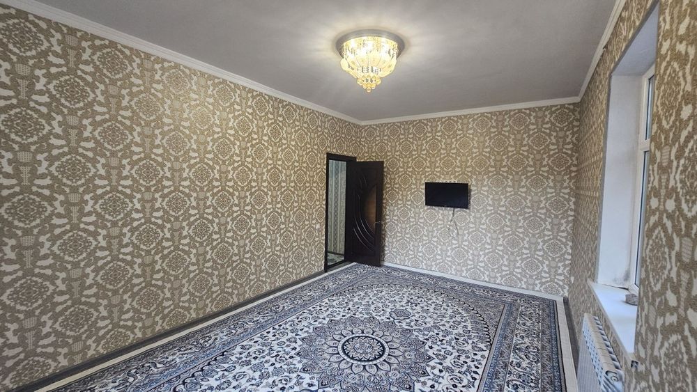 Спутник 8    2 хона  1 этаж гилам холодильник стиральная шкаф Оилага