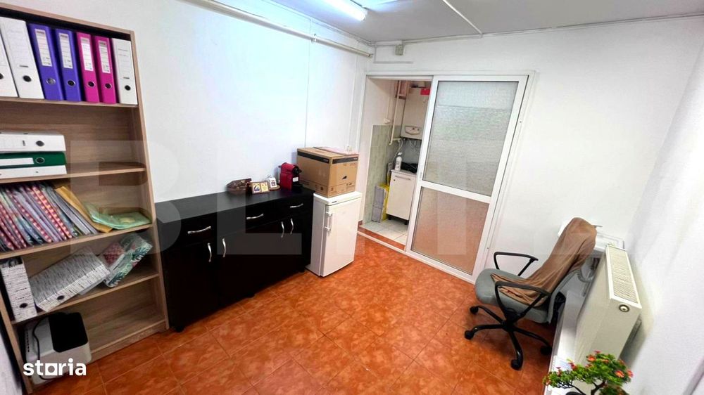 Spatiu birouri de vanzare, 35 mp utili, zona Cetate